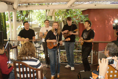 uku_1 cairns ukulele festival